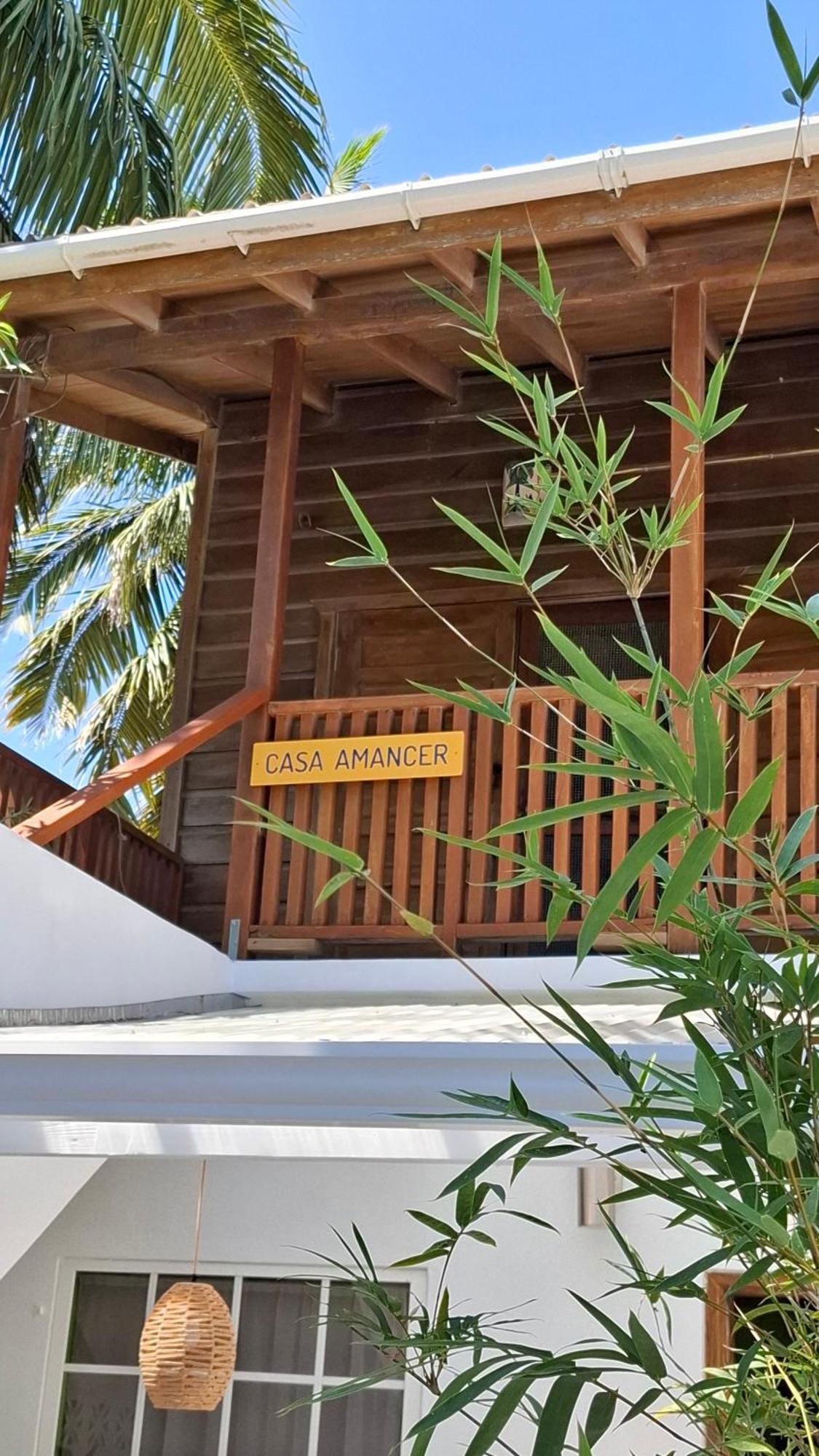 Amanda'S Place Casa Amancer - Sea View, Pool And Tropical Garden Кей-Колкер Экстерьер фото
